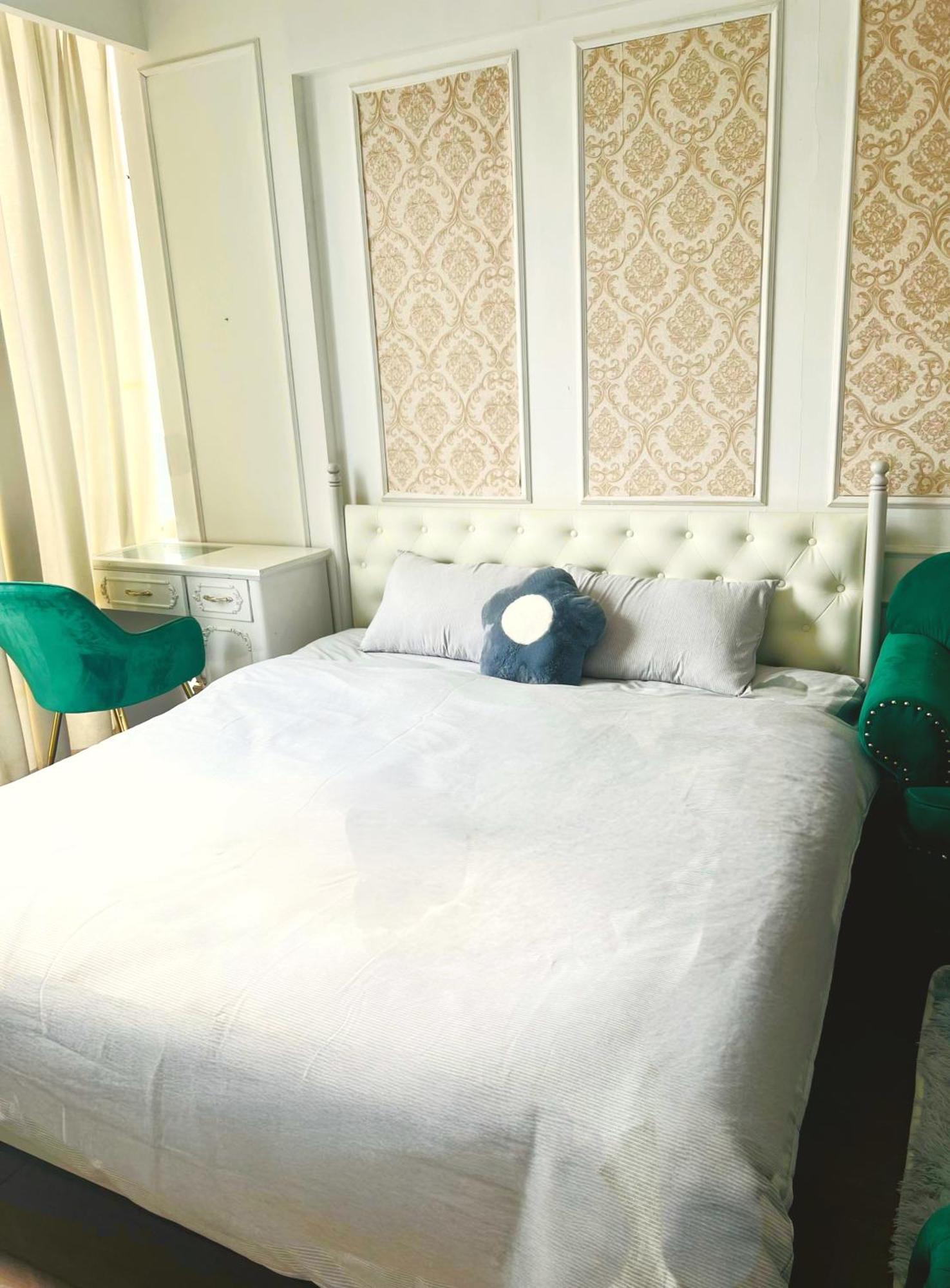 Lushstay - Station Apartment